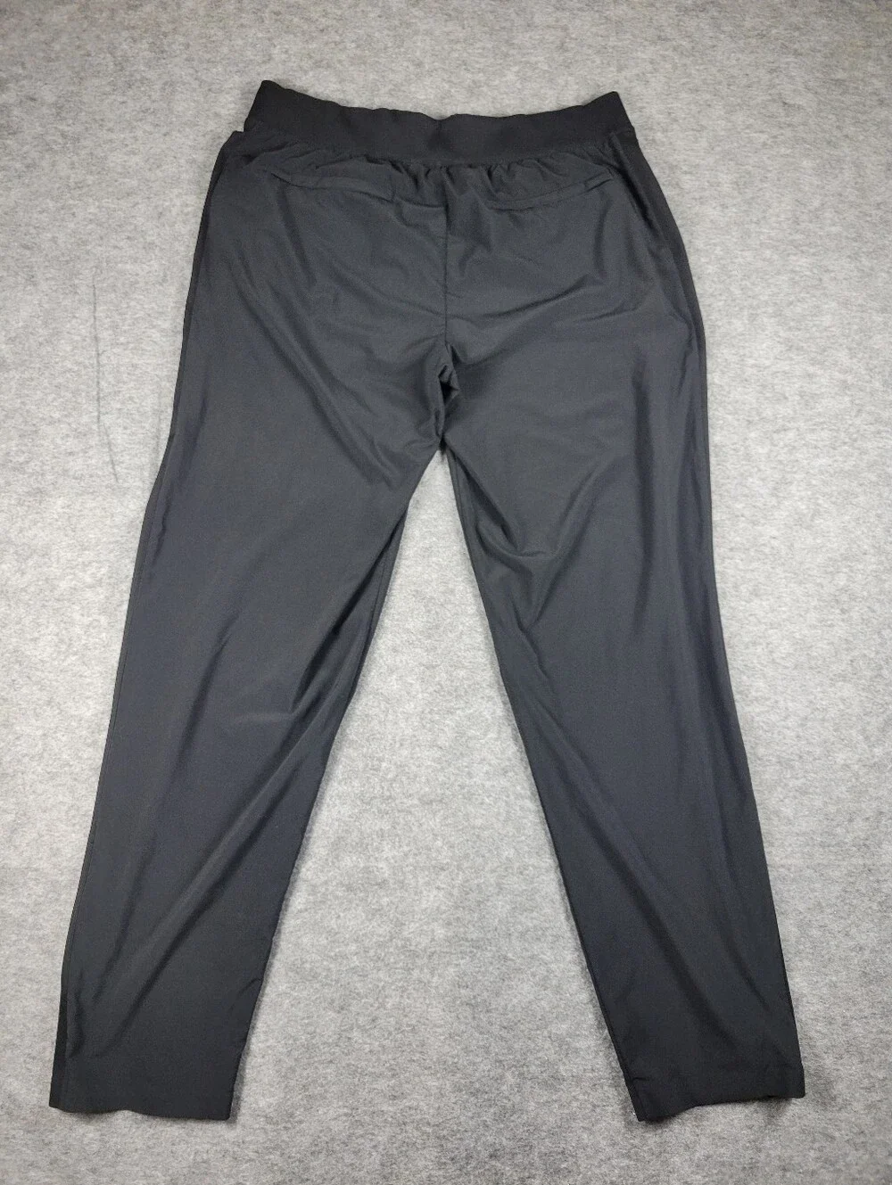 Athleta Black Brooklyn Mid Rise lightweight Stretch Fabric Ankle Pant Size 12